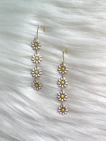 Daisy Droplette Earrings