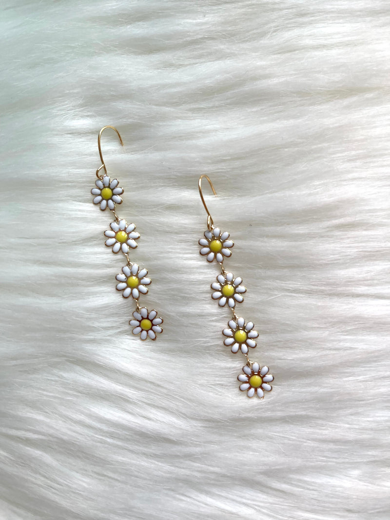 Daisy Droplette Earrings