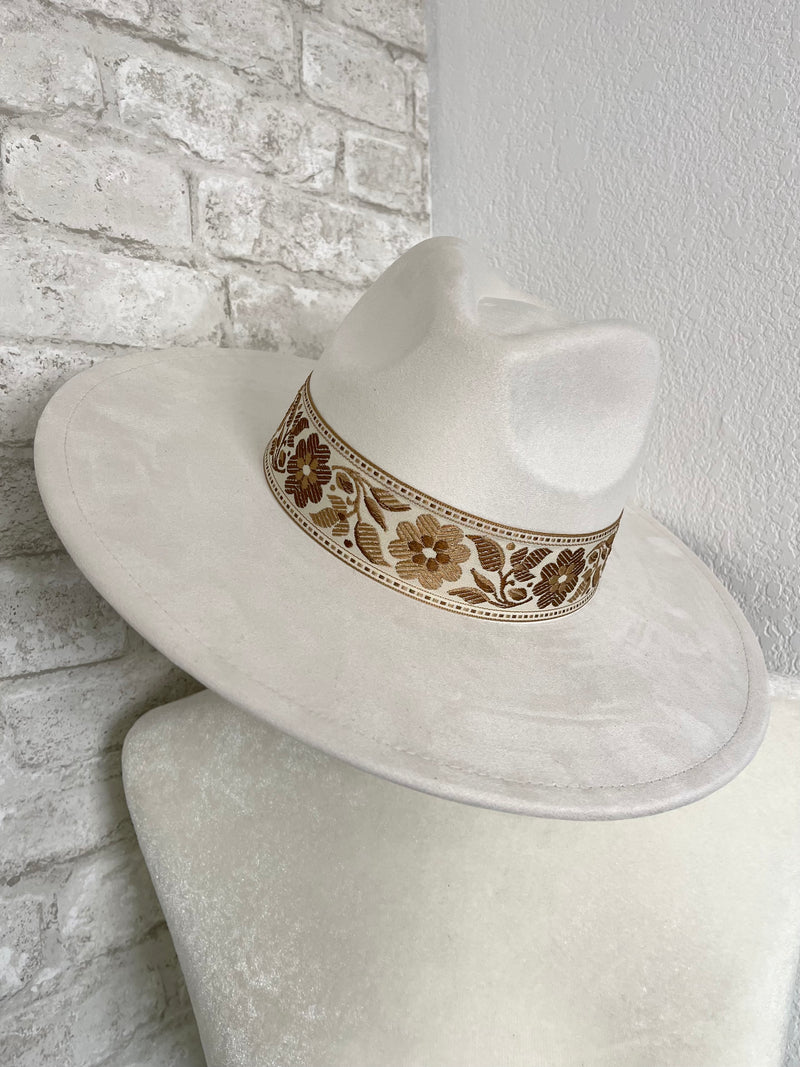 Willa Flower Band Ivory Wide Brim