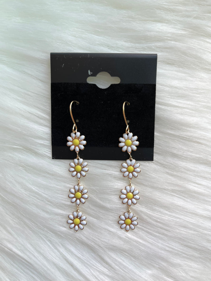 Daisy Droplette Earrings