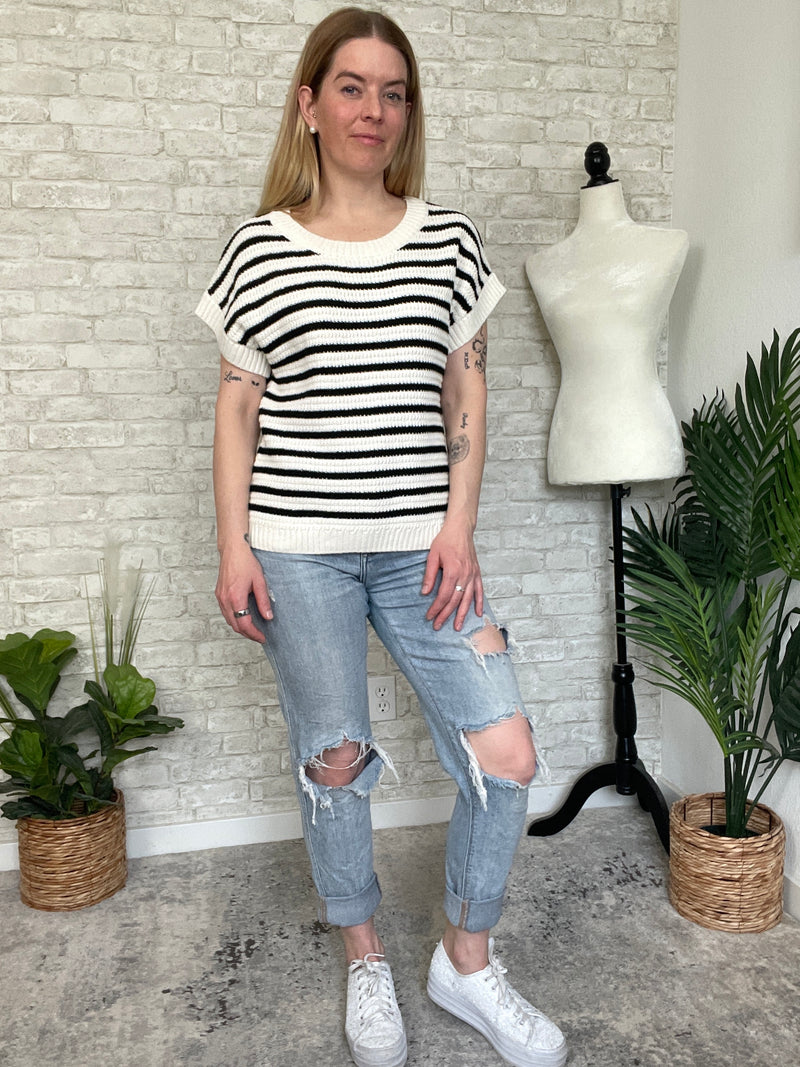 Brina Knit Top B+W Stripe