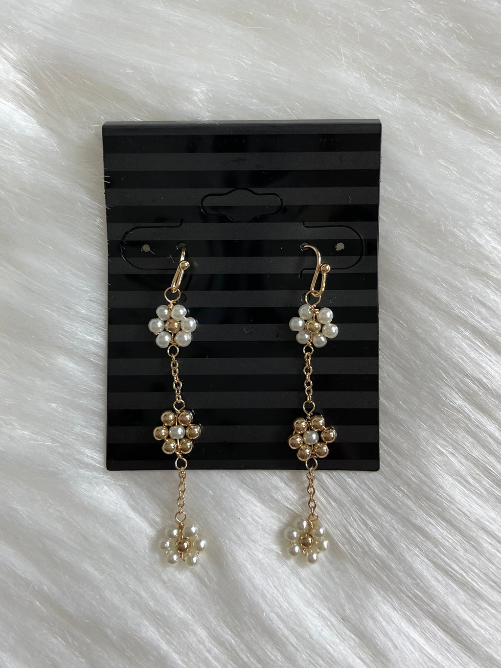 Gold+Floral Seed Bead Floral Earring