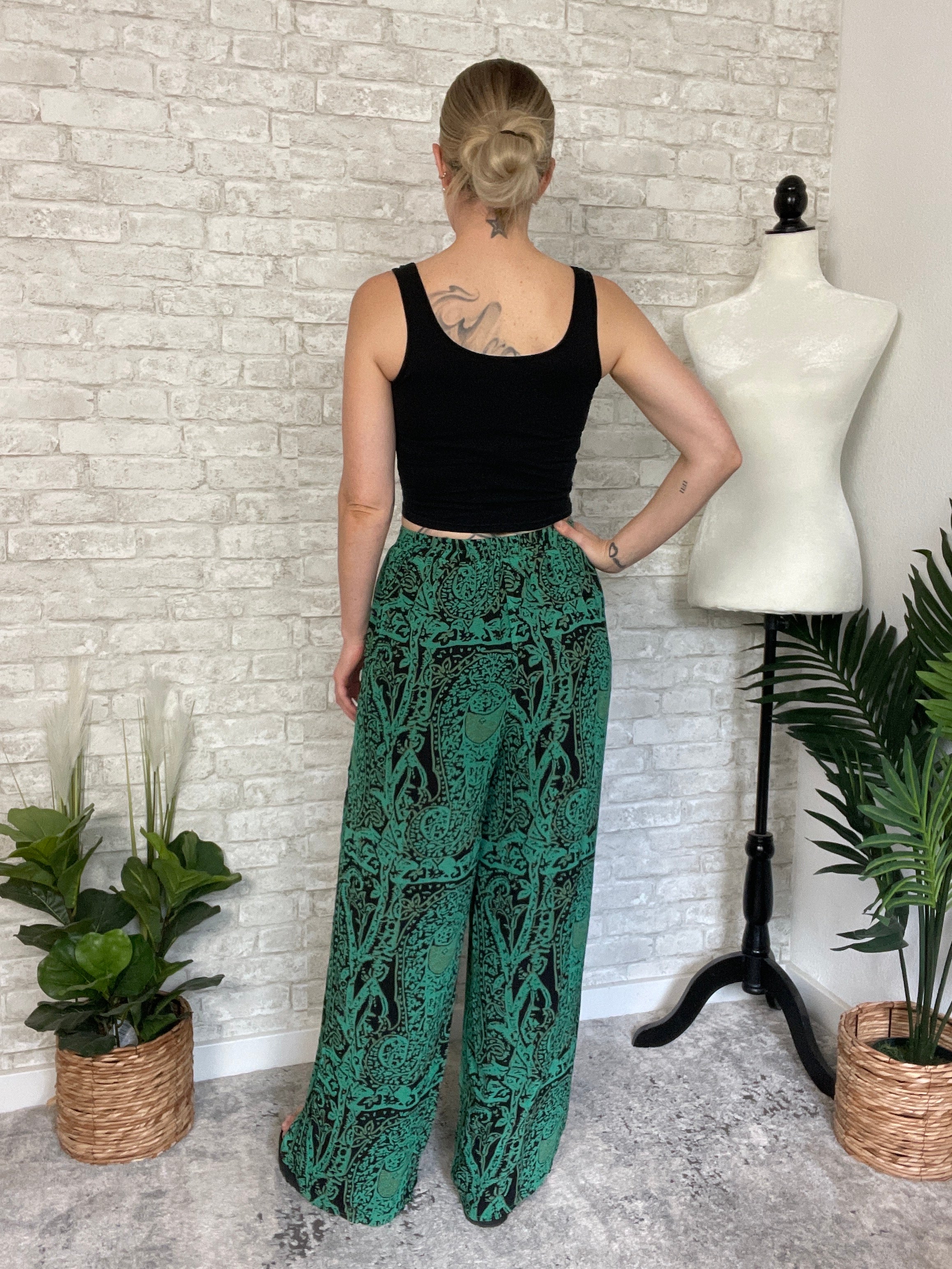 CAMPAIGN F/W 1999 Lace Palazzo Pants | Authentic & Vintage | ReSEE