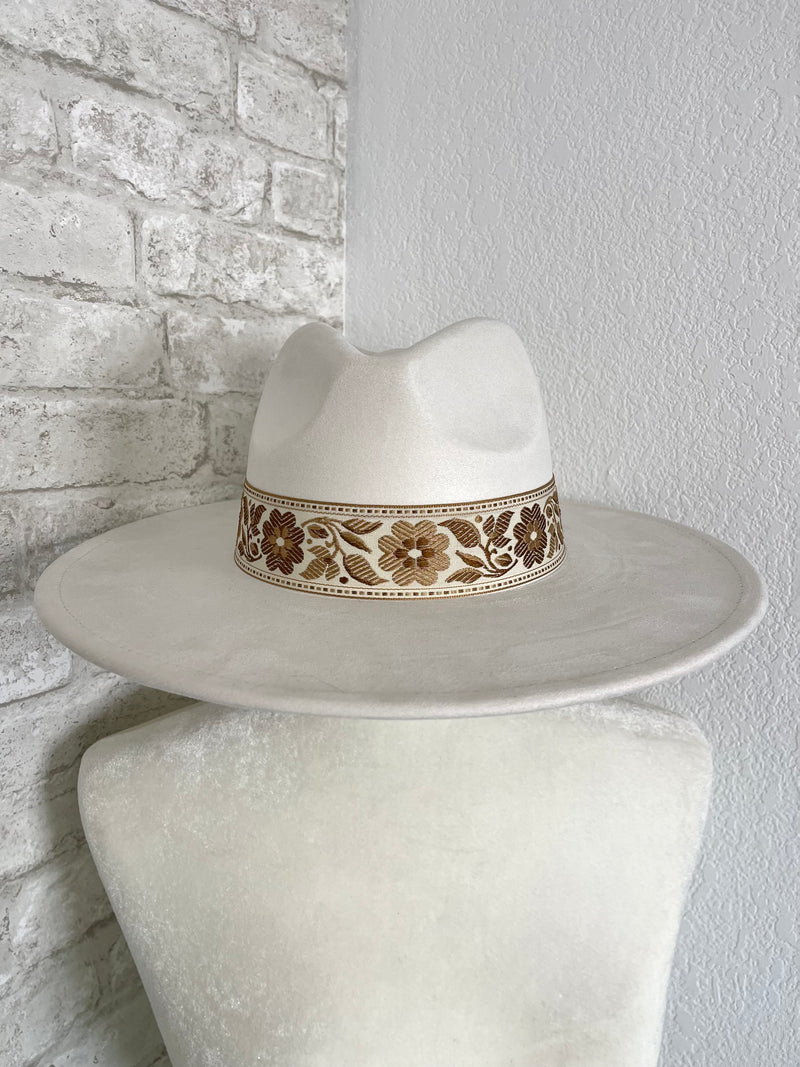 Willa Flower Band Ivory Wide Brim