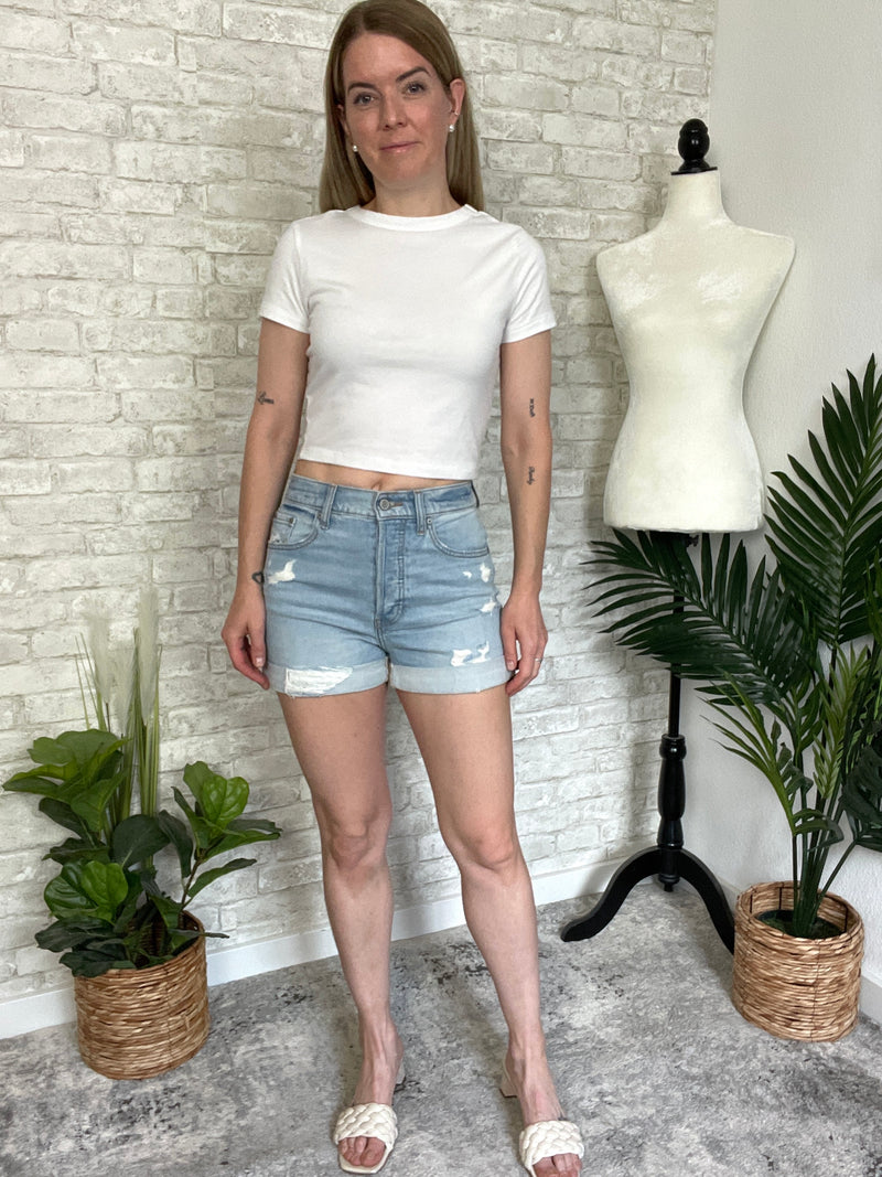 High Rise Olivia Short - Light Wash